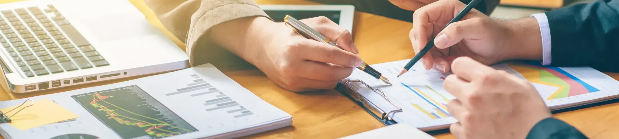 two hands with analytics for the insurance industry